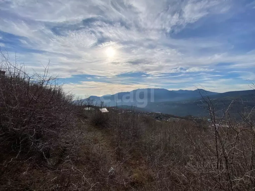 Участок в Крым, Алушта городской округ, с. Лучистое пер. Красивый (8.0 ... - Фото 1