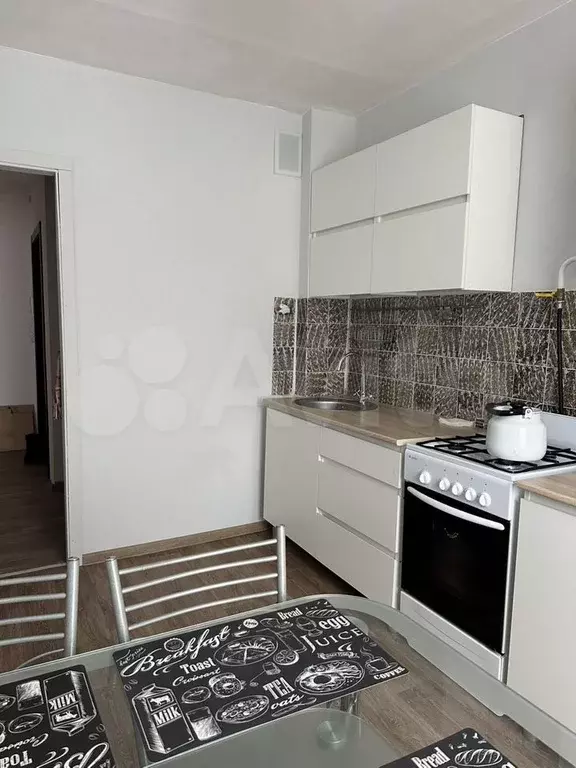 3-к. квартира, 60 м, 6/9 эт. - Фото 1