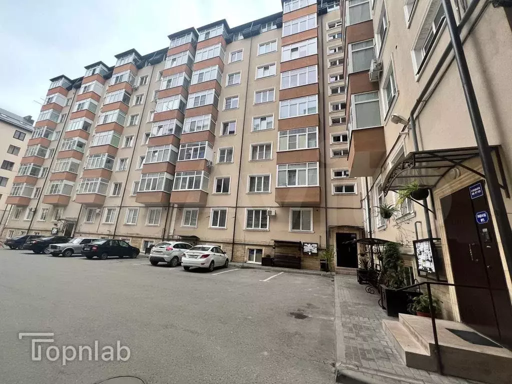 1-к. квартира, 40 м, 8/8 эт. - Фото 0