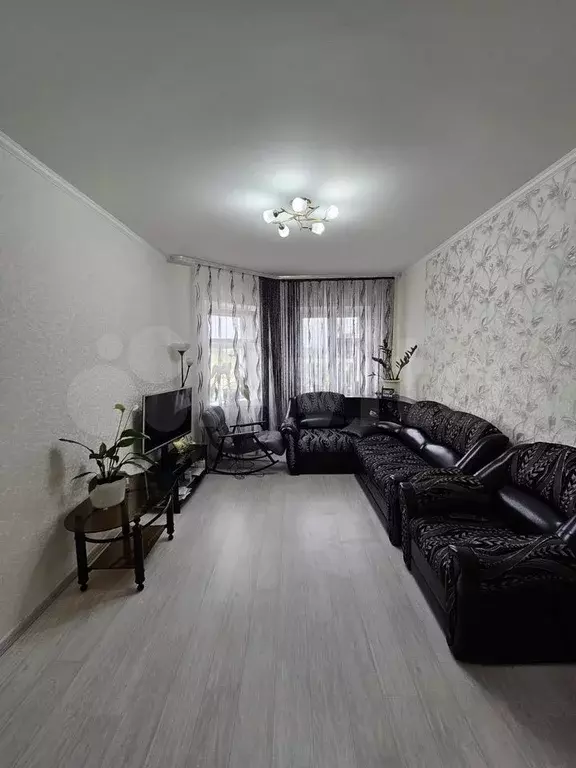 2-к. квартира, 55,2 м, 2/9 эт. - Фото 0