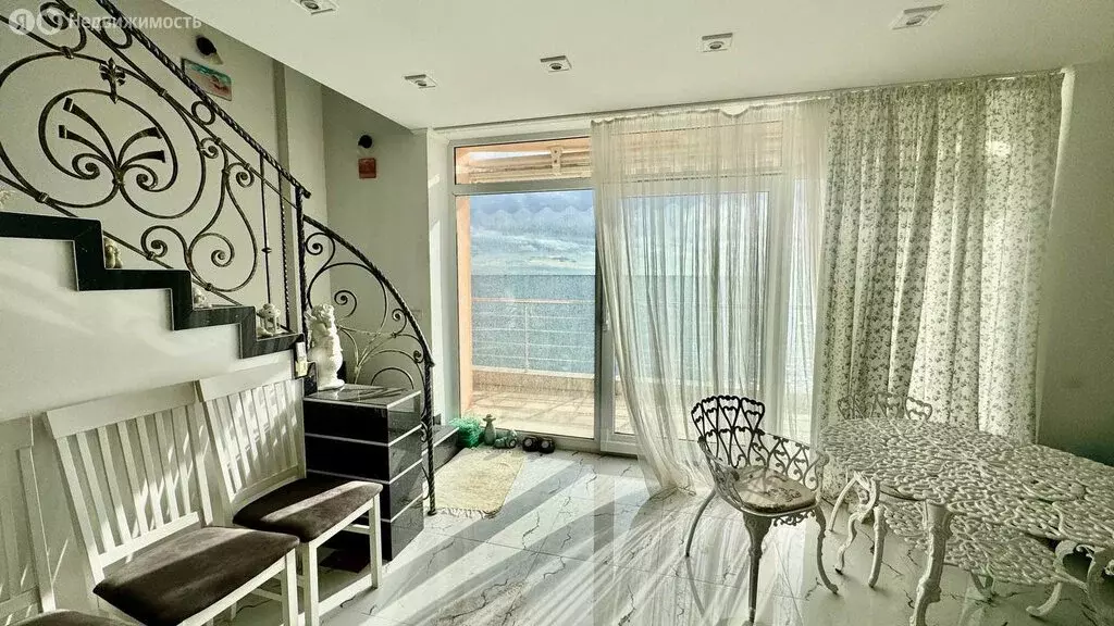 3-комнатная квартира: Отрадное, Отрадная улица, 25А (158.1 м) - Фото 2