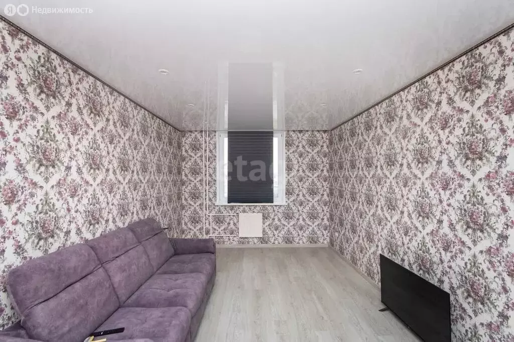 3-комнатная квартира: Ишим, улица Калинина, 135 (67.3 м) - Фото 1