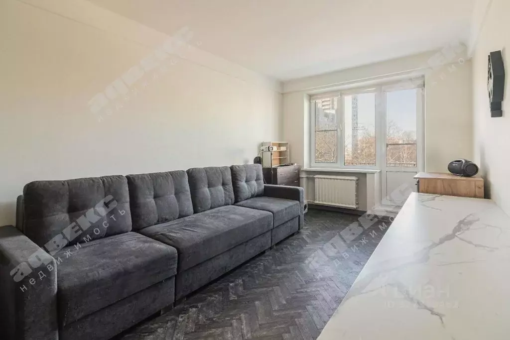 1-к кв. Санкт-Петербург ул. Тамбасова, 24 (30.8 м) - Фото 1