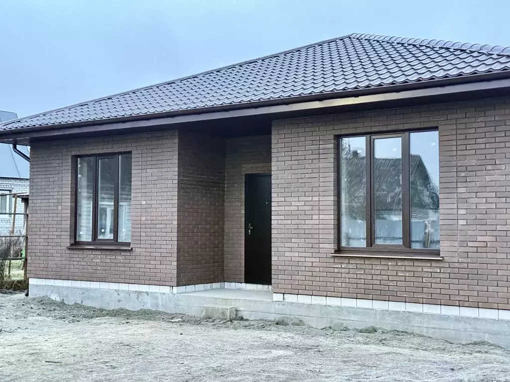 Дом в Брянская область, Брянск Коммунистическая ул. (120 м) - Фото 1