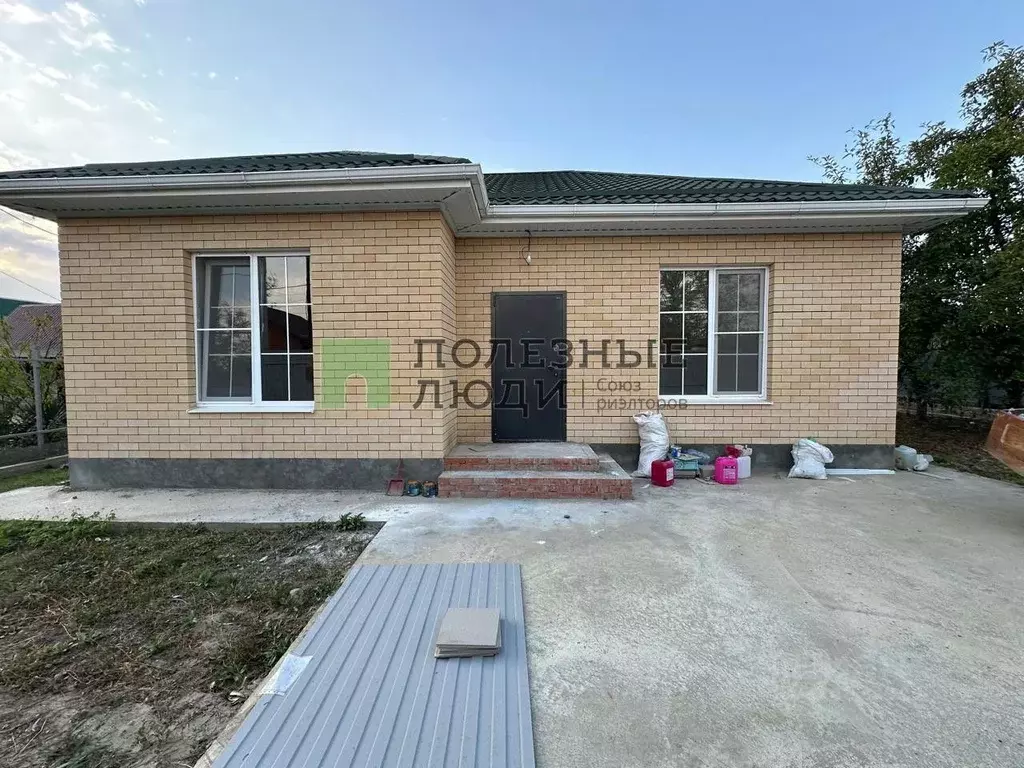 Дом в Краснодарский край, Краснодар Елизаветинская ст-ца, Ромашка ... - Фото 2