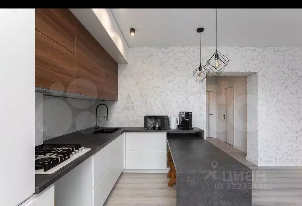 3-к кв. Калининградская область, Гурьевск Советская ул., 15А (95.0 м) - Фото 1