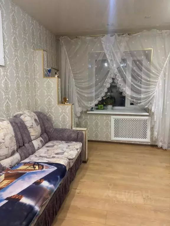 3-к кв. Мурманская область, Снежногорск Октябрьская ул., 10 (66.5 м) - Фото 1