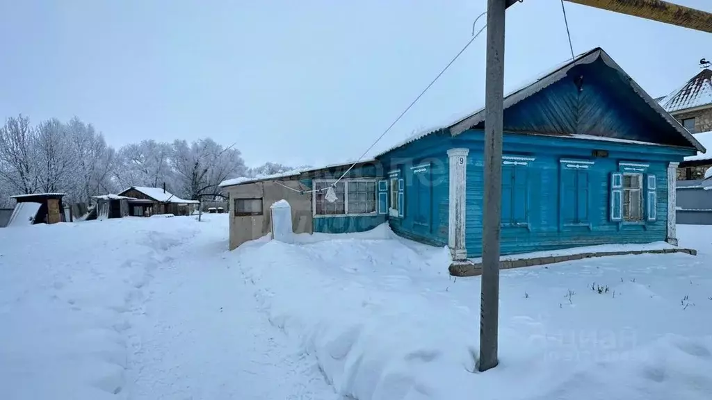 Дом в Оренбургская область, Тюльганский поссовет, с. Нововасильевка ... - Фото 0