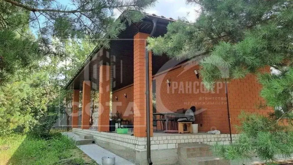 Дом в Воронежская область, с. Новая Усмань ул. Нагорная (125 м) - Фото 1