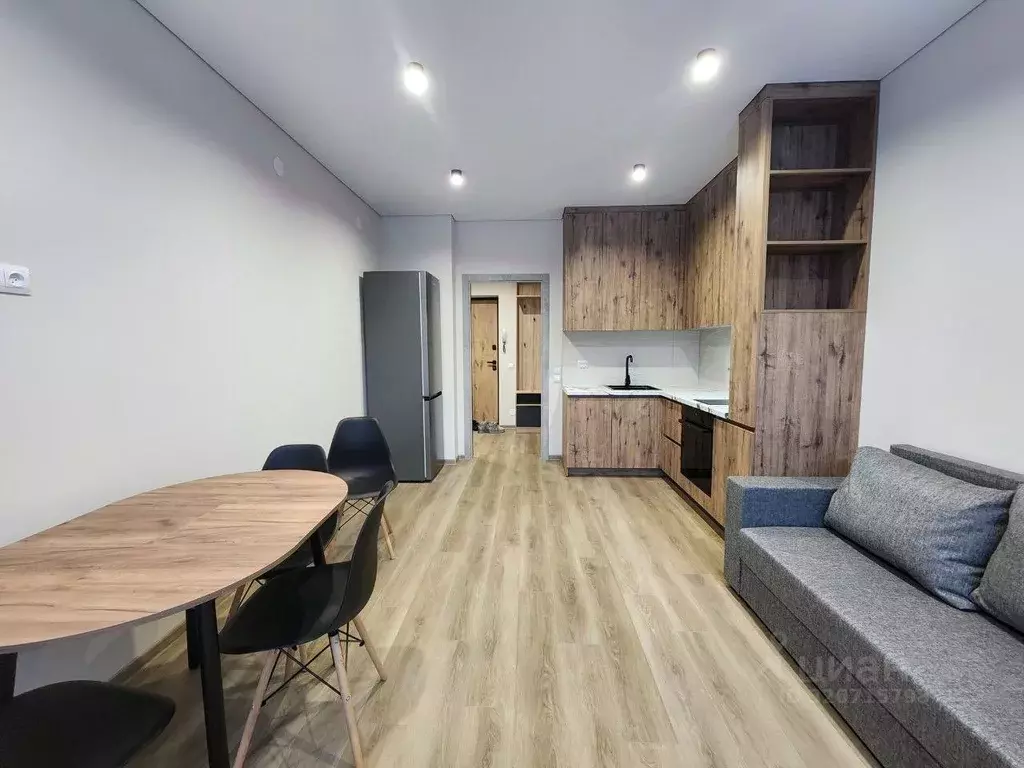 2-к кв. Красноярский край, Красноярск ул. Апрельская, 9А (50.0 м) - Фото 2