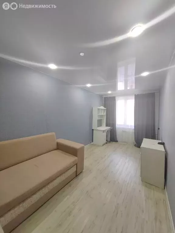 3-комнатная квартира: Находка, улица Луначарского, 18 (76.7 м) - Фото 1