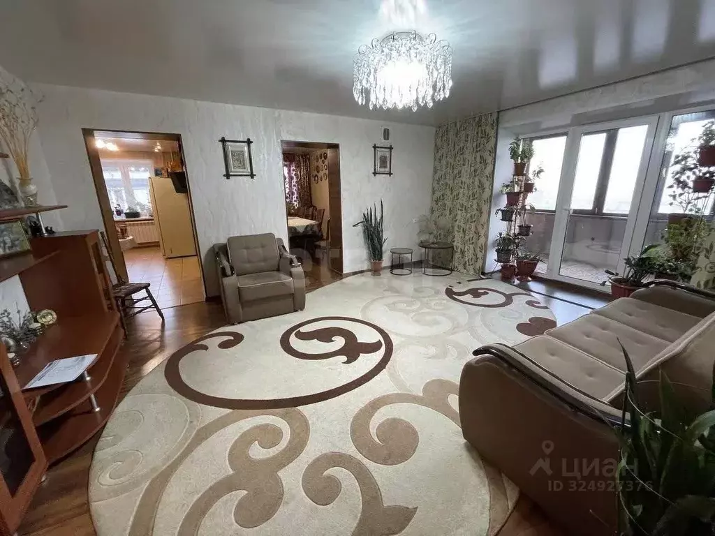 4-к кв. Красноярский край, Красноярск Северо-Западный мкр, ул. ... - Фото 1