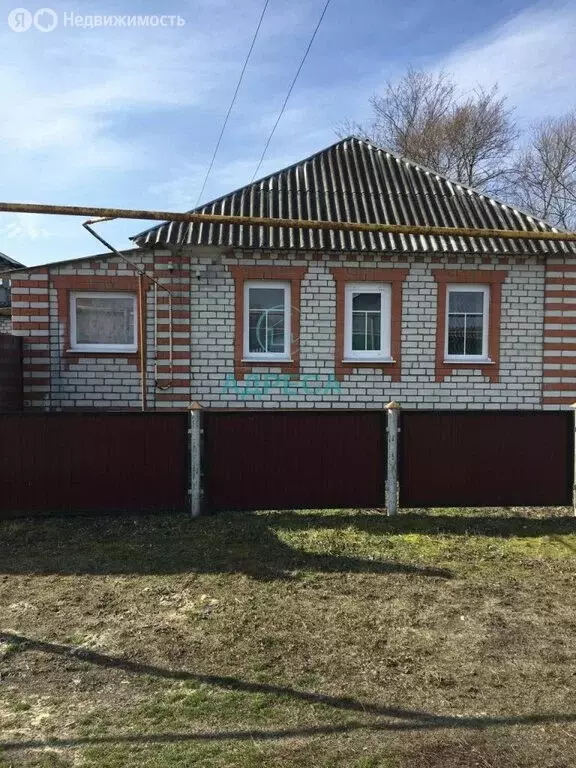 Дом в село Окуни, Железнодорожная улица (45 м) - Фото 0