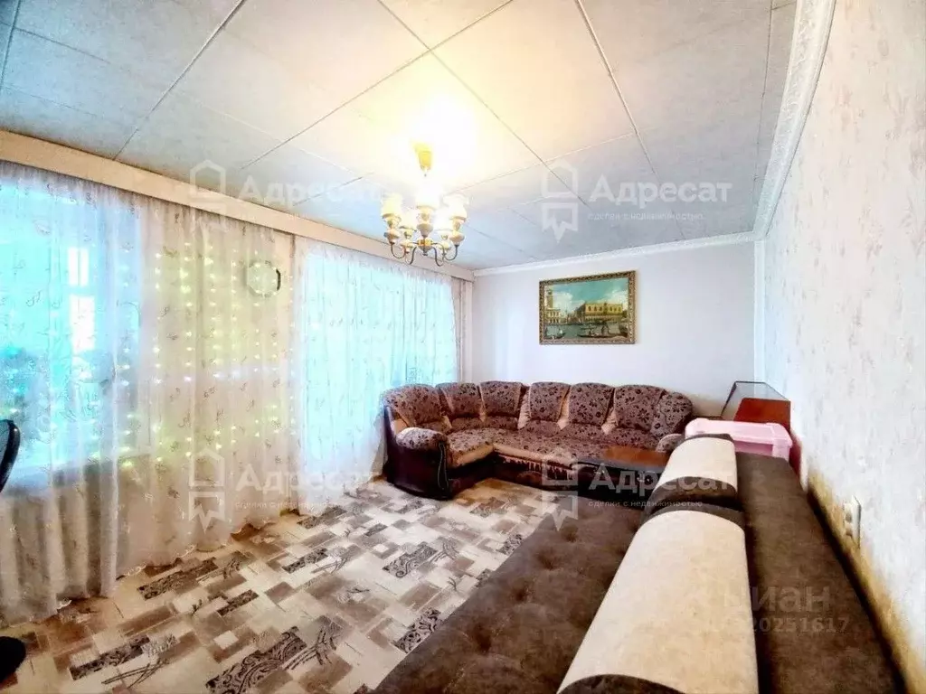 2-к кв. Волгоградская область, Волгоград ул. Луговского, 1 (49.4 м) - Фото 0