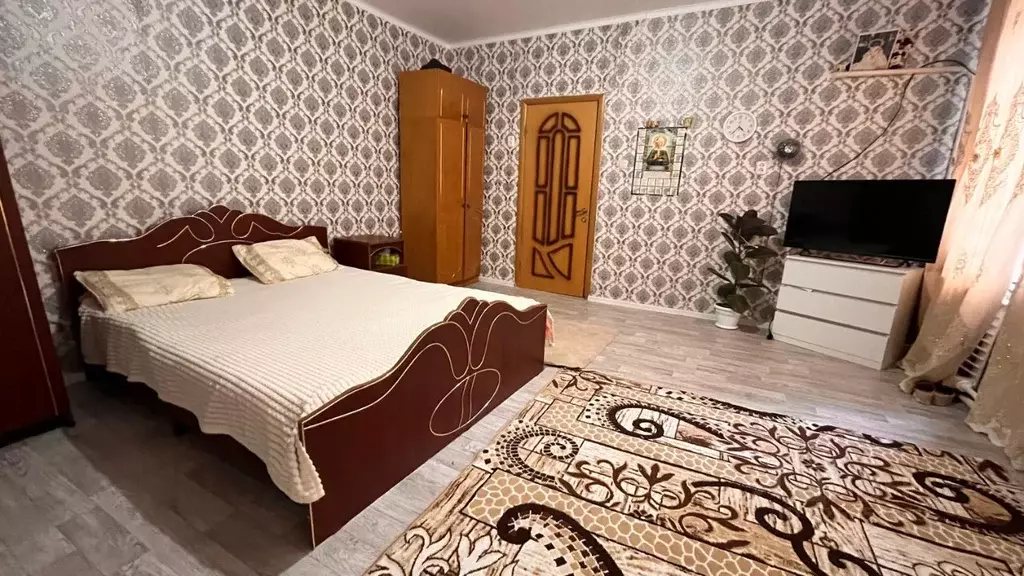 Дом в Краснодарский край, Лабинск ул. Карла Маркса (80 м) - Фото 1