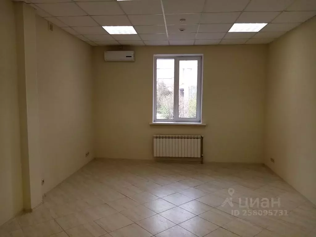 Офис в Волгоградская область, Волжский Набережная ул., 8А (15 м) - Фото 2