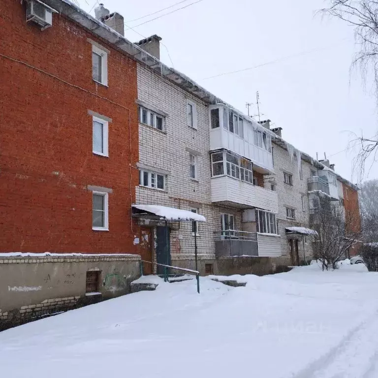 3-к кв. Нижегородская область, Павлово Школьная ул., 54 (65.0 м) - Фото 0