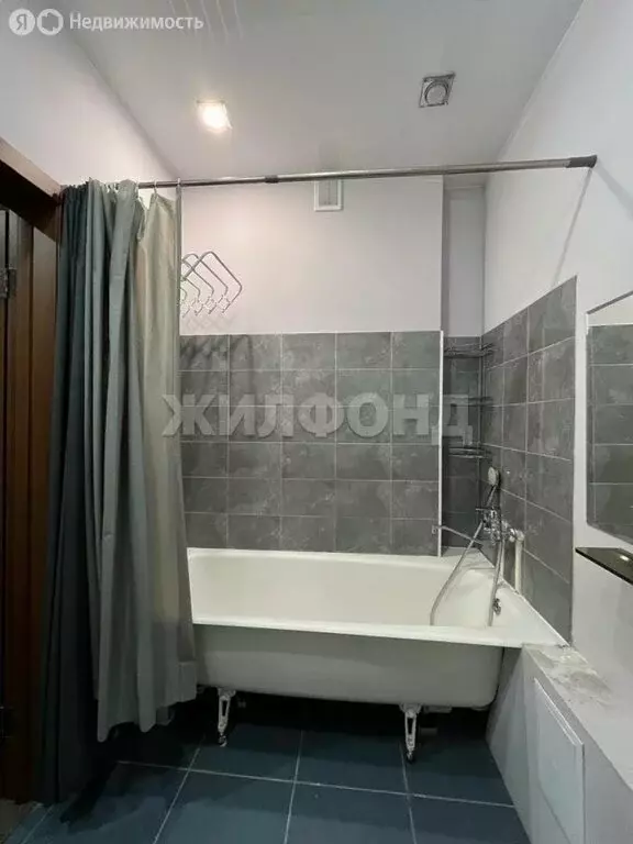 1-комнатная квартира: Новосибирск, Троллейная улица, 14 (39 м) - Фото 1