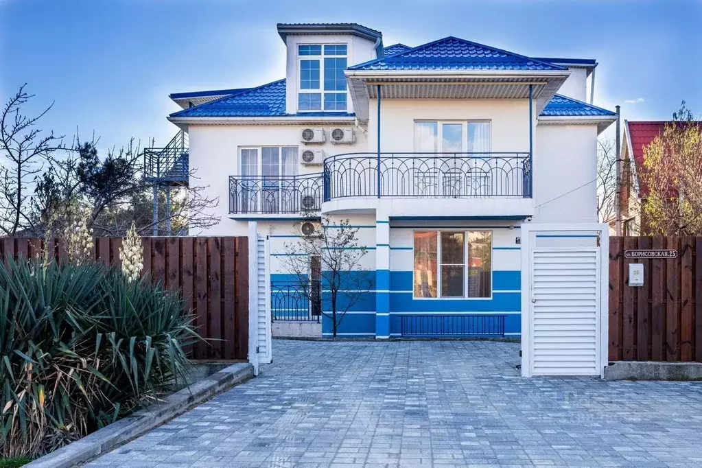 Дом в Краснодарский край, Геленджик Борисовская ул., 25 (700 м) - Фото 1