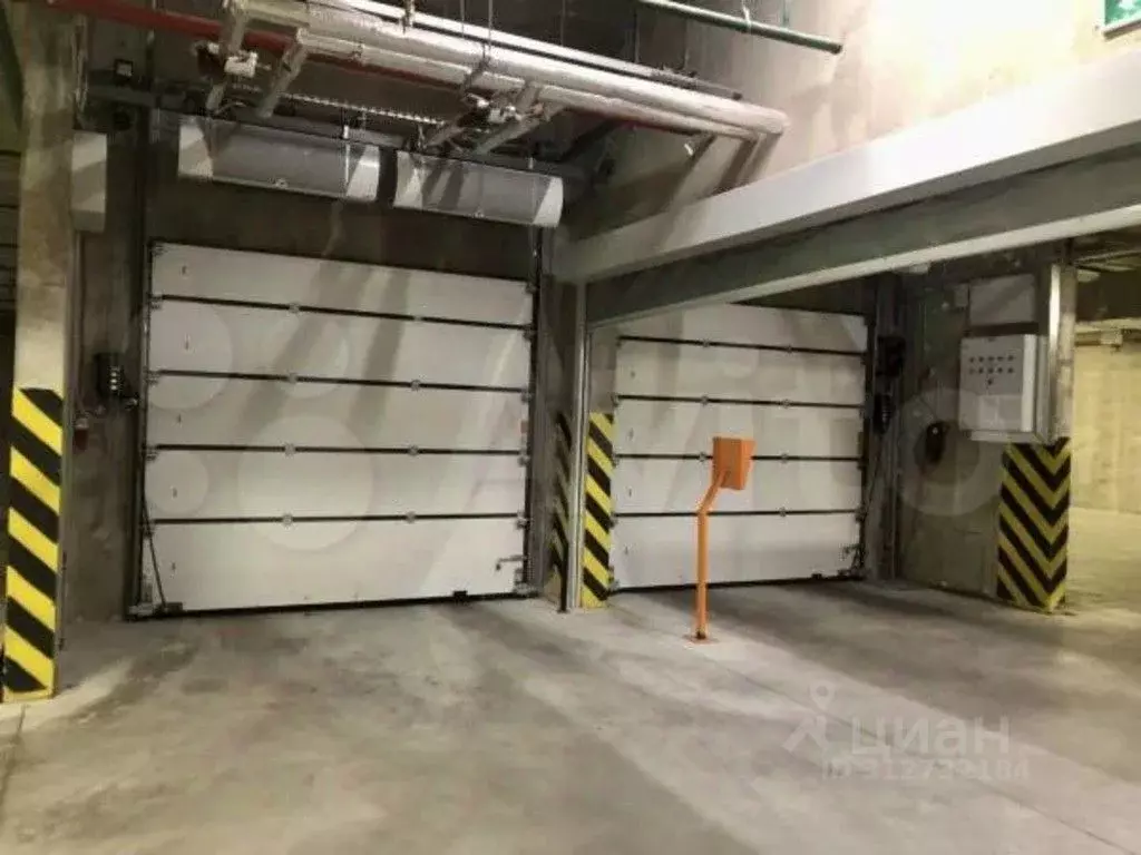 Гараж в Санкт-Петербург дор. Торфяная, 17к2 (13 м) - Фото 1