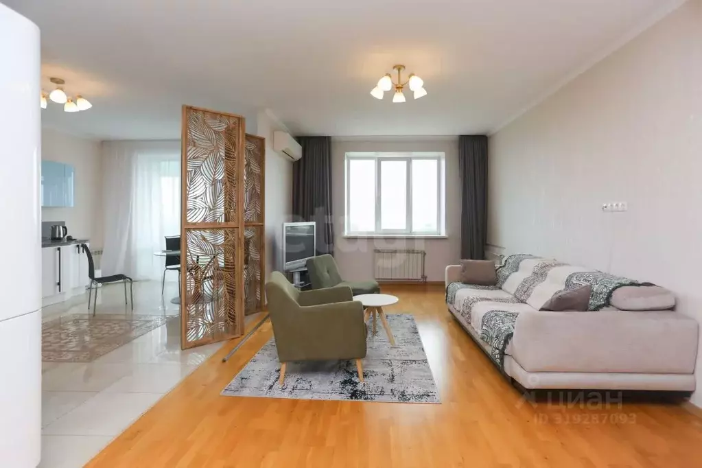 2-к кв. Хабаровский край, Хабаровск ул. Дикопольцева, 26к2 (95.7 м) - Фото 1
