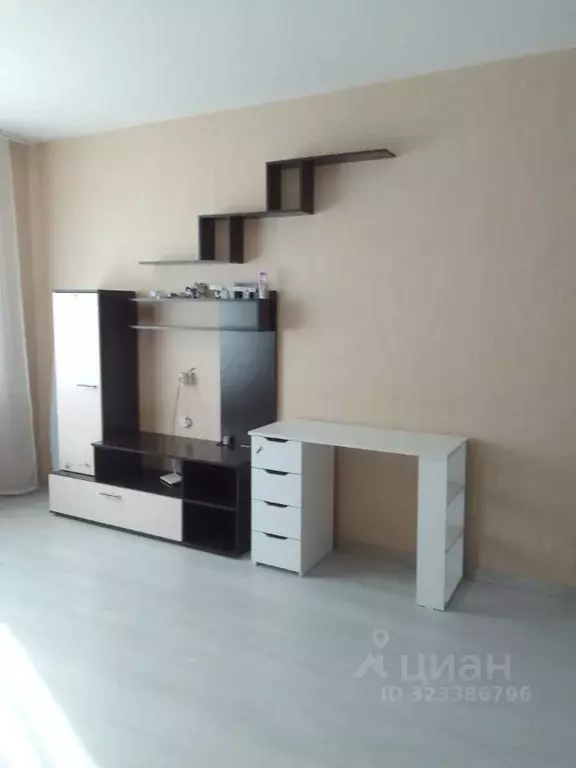 1-к кв. Красноярский край, Красноярск Молодежный просп., 19 (42.0 м) - Фото 1