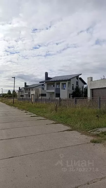 участок в московская область, истра городской округ, д. лечищево . - Фото 0