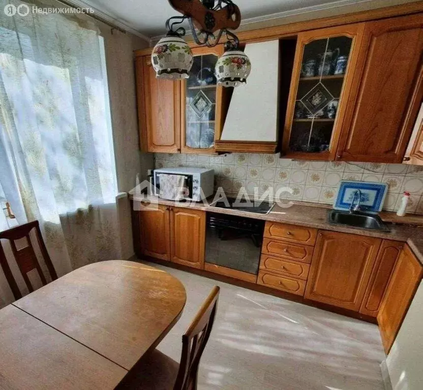 3-комнатная квартира: Москва, улица Авиаторов, 6 (76 м) - Фото 1