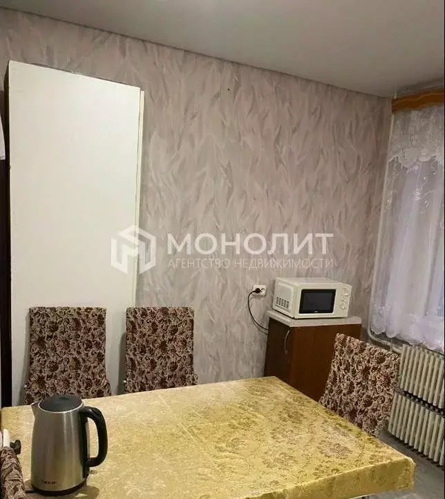 4-к кв. Белгородская область, Старый Оскол Макаренко мкр, 40 (100.0 м) - Фото 1