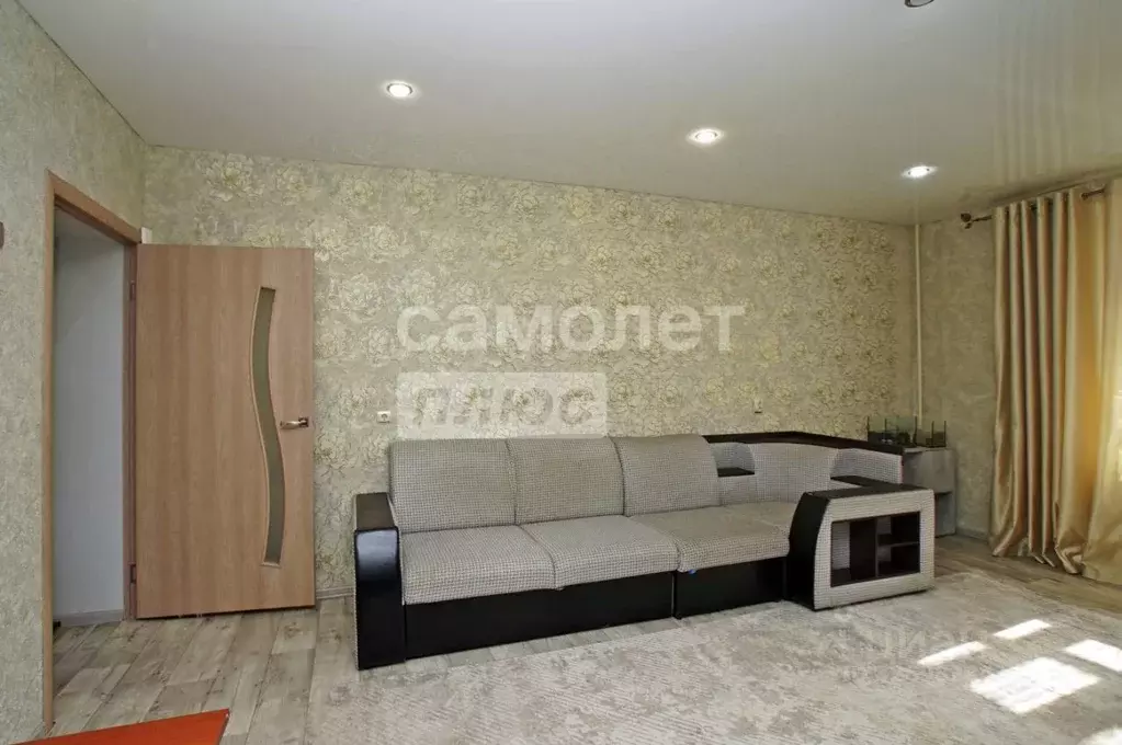 3-к кв. Омская область, Омск ул. 12 Декабря, 62 (93.7 м) - Фото 2