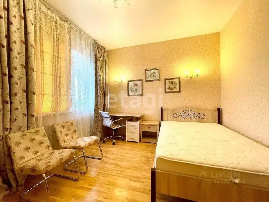 3-к кв. Тюменская область, Тюмень Шаимский проезд, 12 (104.0 м) - Фото 1