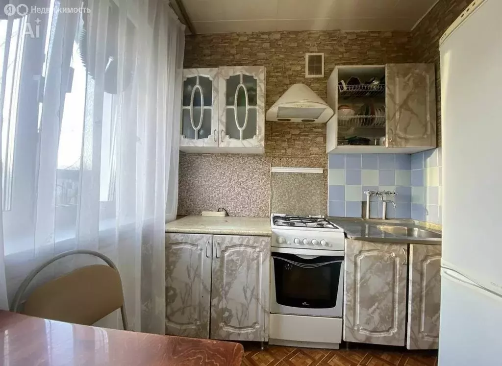 2-комнатная квартира: Новокуйбышевск, улица Миронова, 27 (43.6 м) - Фото 1