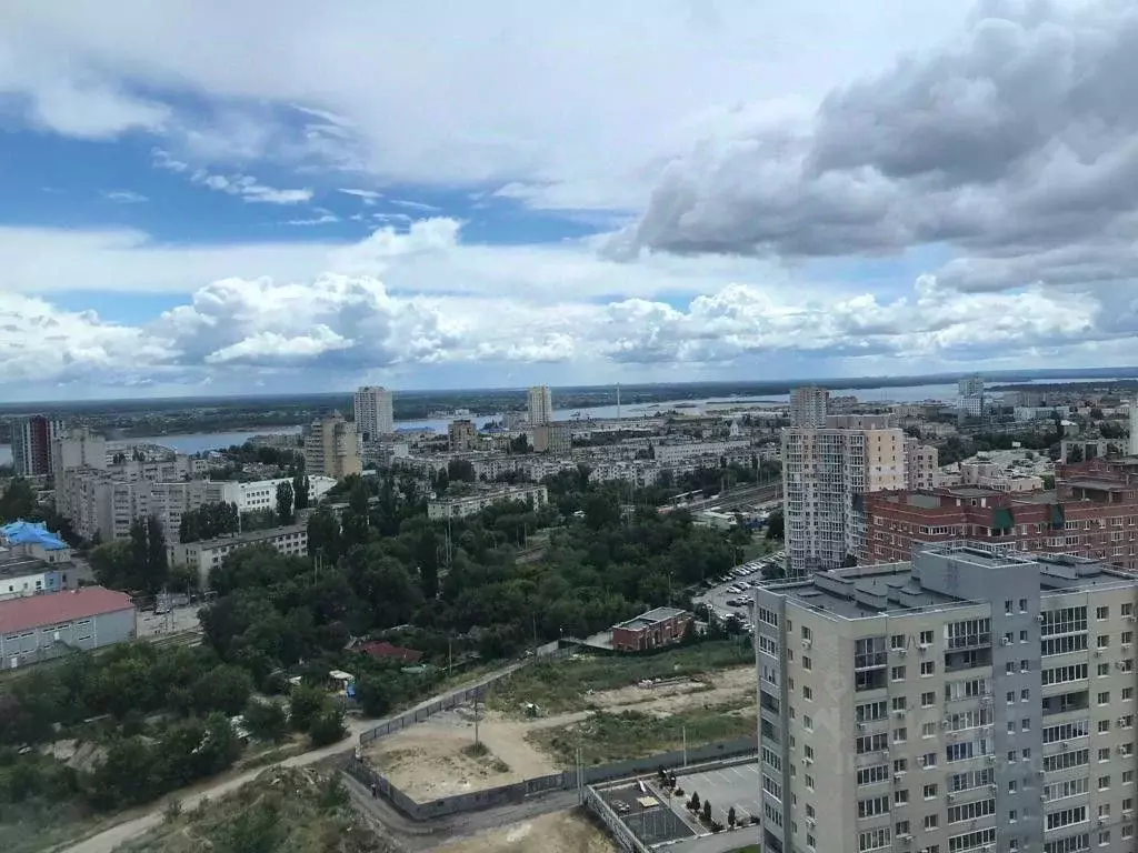 3-к кв. Волгоградская область, Волгоград Селенгинская ул., 16 (80.0 м) - Фото 1