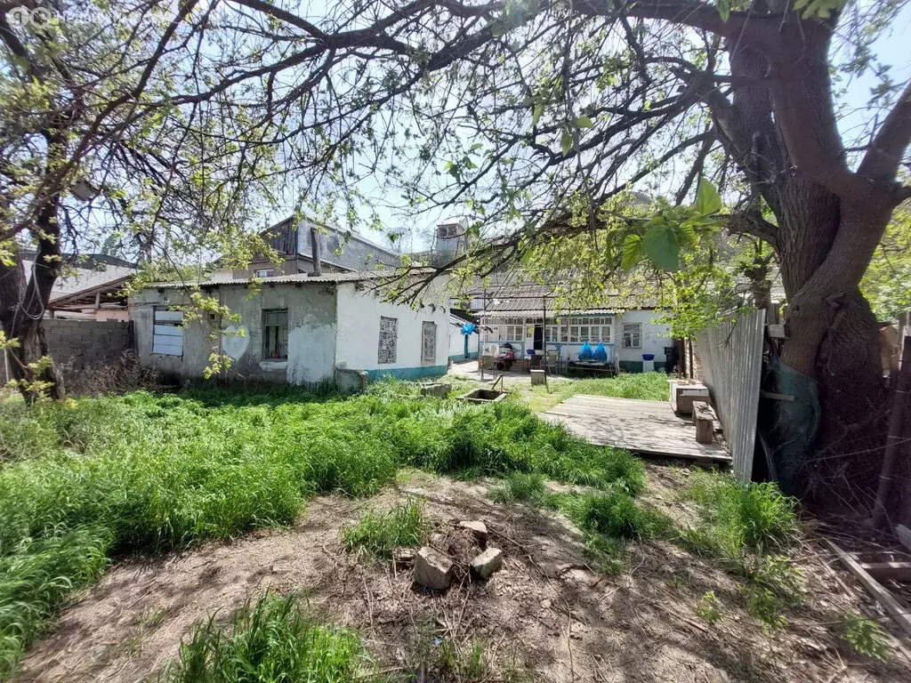 Участок в Махачкала, улица Ахундова, 57 (4.7 м) - Фото 0