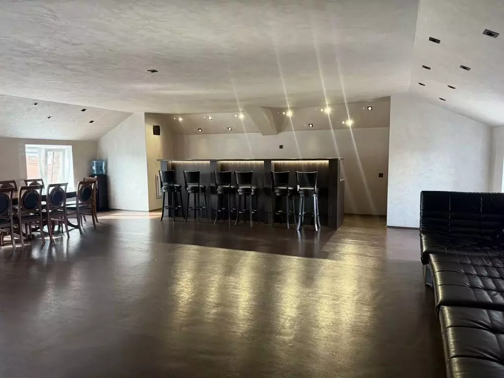 Коттедж в Свердловская область, Екатеринбург муниципальное ... - Фото 2