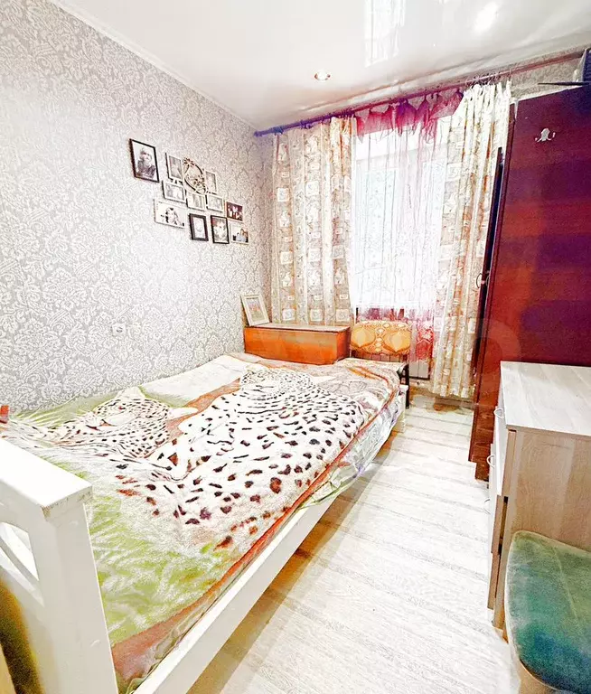 Комната 12 м в 2-к., 1/2 эт. - Фото 0