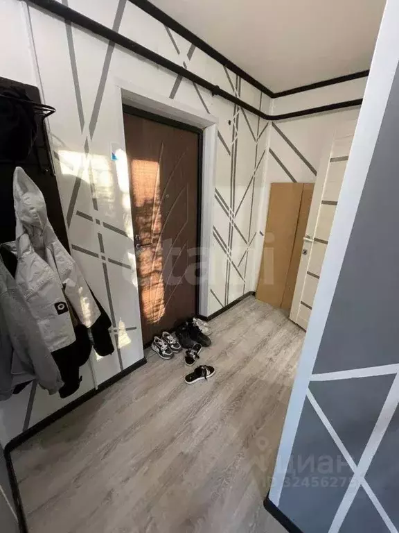 1-к кв. Татарстан, Набережные Челны пос. ЗЯБ, 6/11 кв-л, 16 (28.8 м) - Фото 0