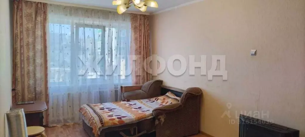3-к кв. Новосибирская область, Новосибирск Шлюз мкр, ул. Русская, 13 ... - Фото 1