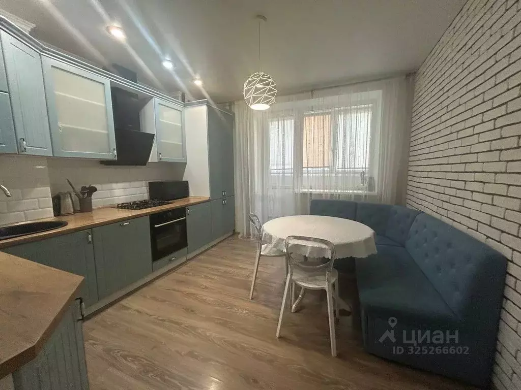 2-к кв. Калининградская область, Калининград ул. Николая Карамзина ... - Фото 0