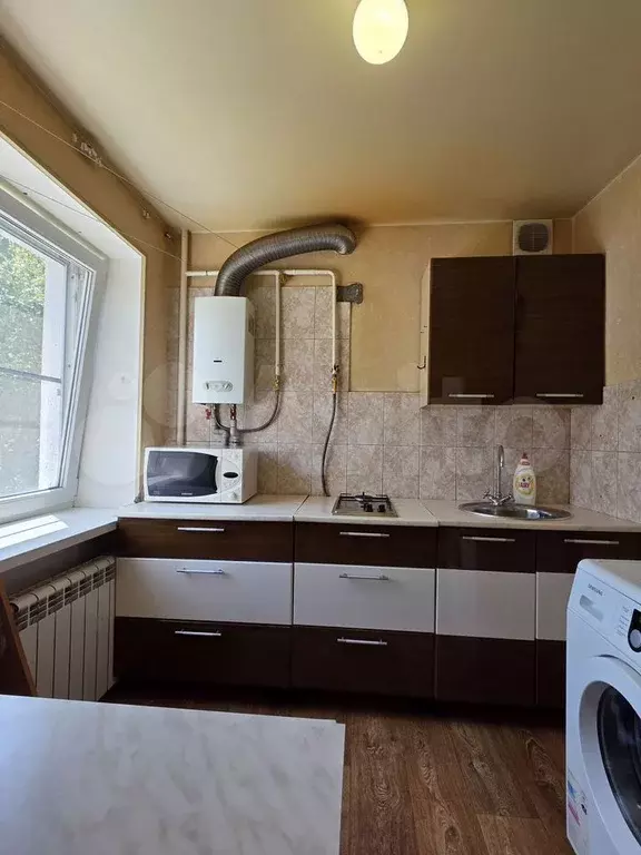 1-к. квартира, 35 м, 2/5 эт. - Фото 0