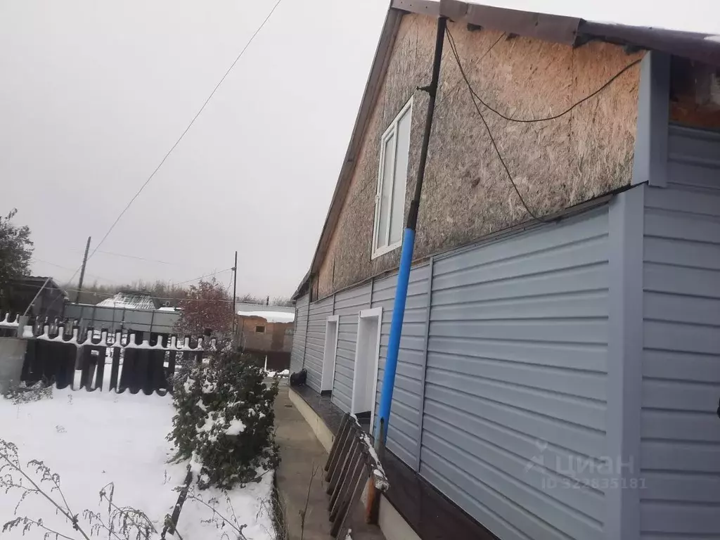 Дом в Алтайский край, Барнаул ул. Квартал 953А (50 м) - Фото 1