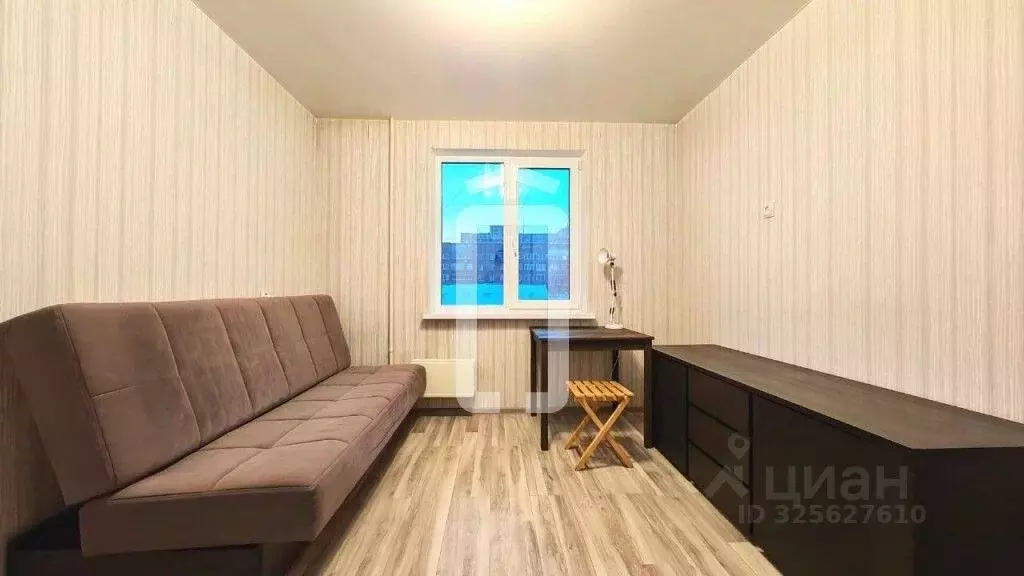 1-к кв. Свердловская область, Екатеринбург ул. Хохрякова, 100 (24.7 м) - Фото 1