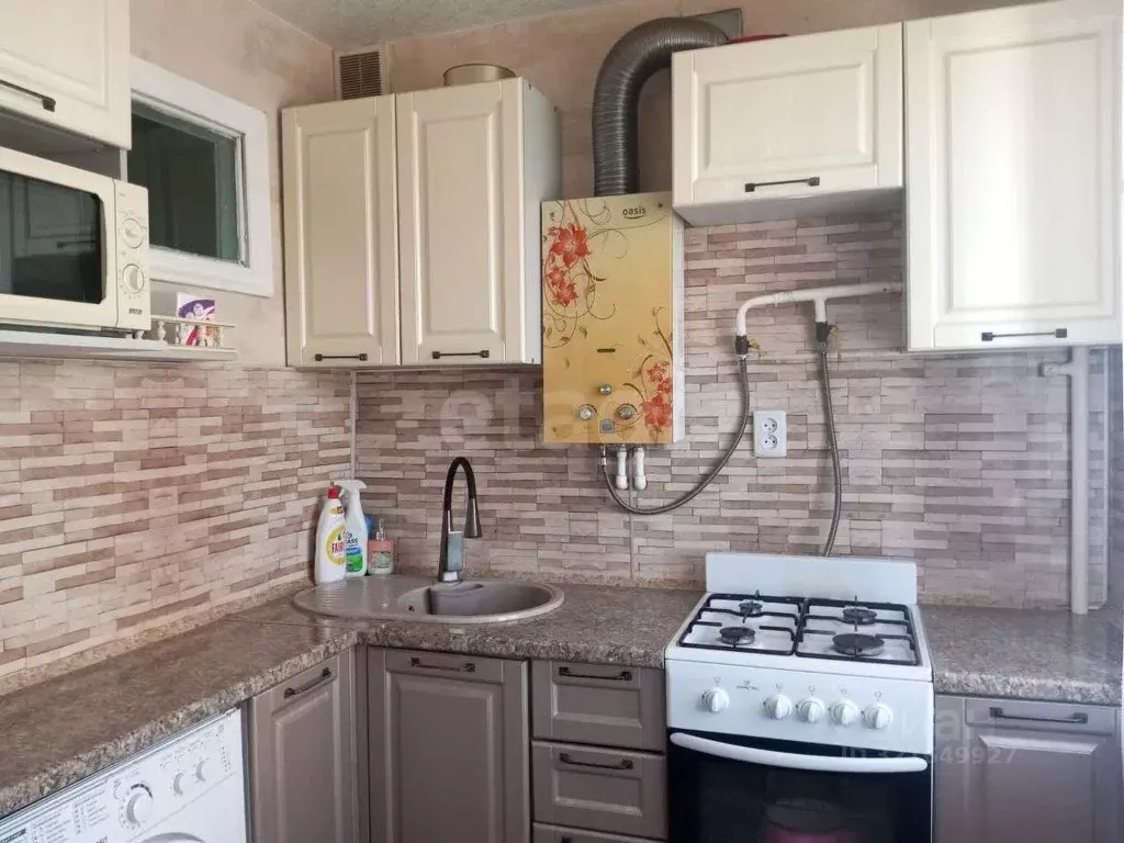 2-к кв. Ростовская область, Батайск Октябрьская ул., 116 (47.3 м) - Фото 1