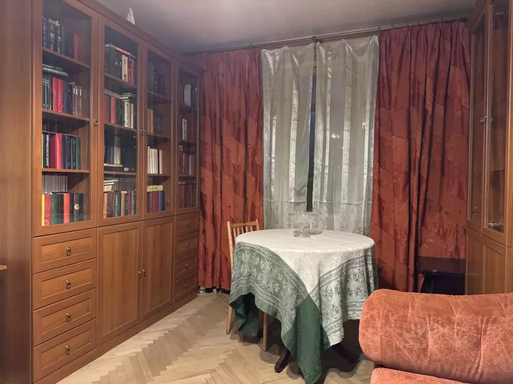 2-к кв. Москва Профсоюзная ул., 110К4 (42.1 м) - Фото 1