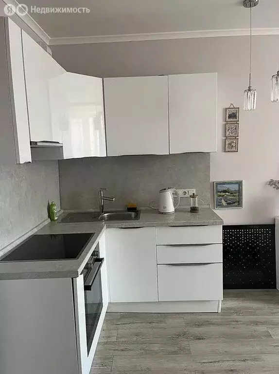 квартира-студия: реутов, улица октября, 44 (30 м) - Фото 0