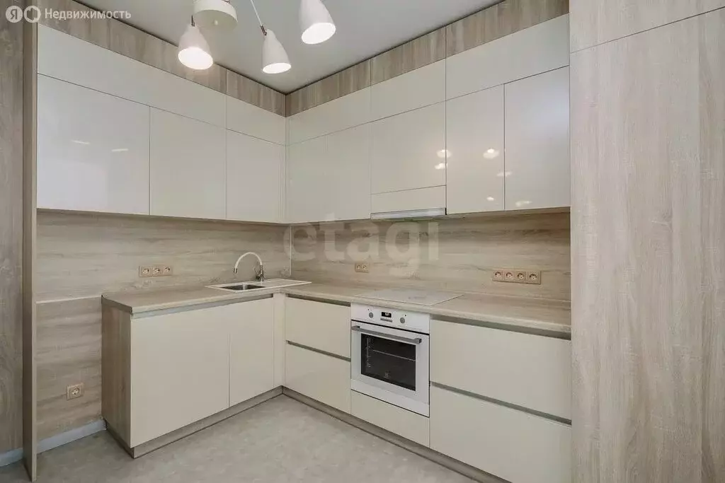 4-комнатная квартира: Ижевск, улица Максима Горького, 150 (110 м) - Фото 2