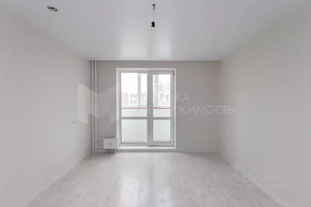 1-к кв. Тюменская область, Тюмень ул. Дмитрия Менделеева, 7 (48.9 м) - Фото 1