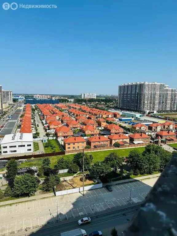3-комнатная квартира: Краснодар, Командорская улица, 3к1 (87.1 м) - Фото 0