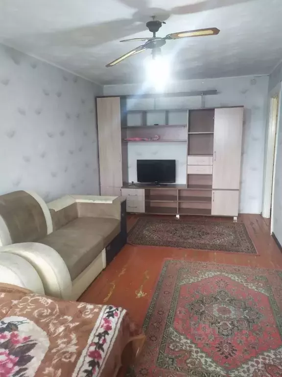 1-к кв. Хакасия, Абакан ул. Кошурникова, 9А (30.5 м) - Фото 0