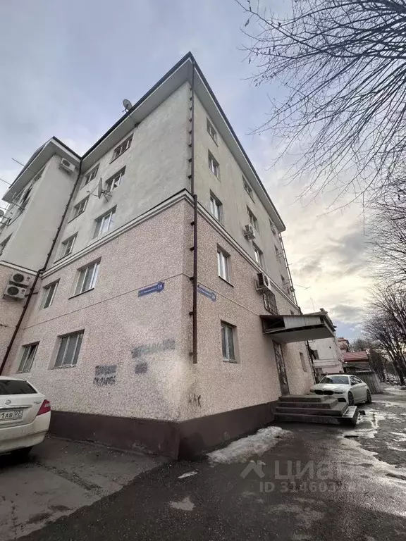 Помещение свободного назначения в Кабардино-Балкария, Нальчик ул. ... - Фото 0
